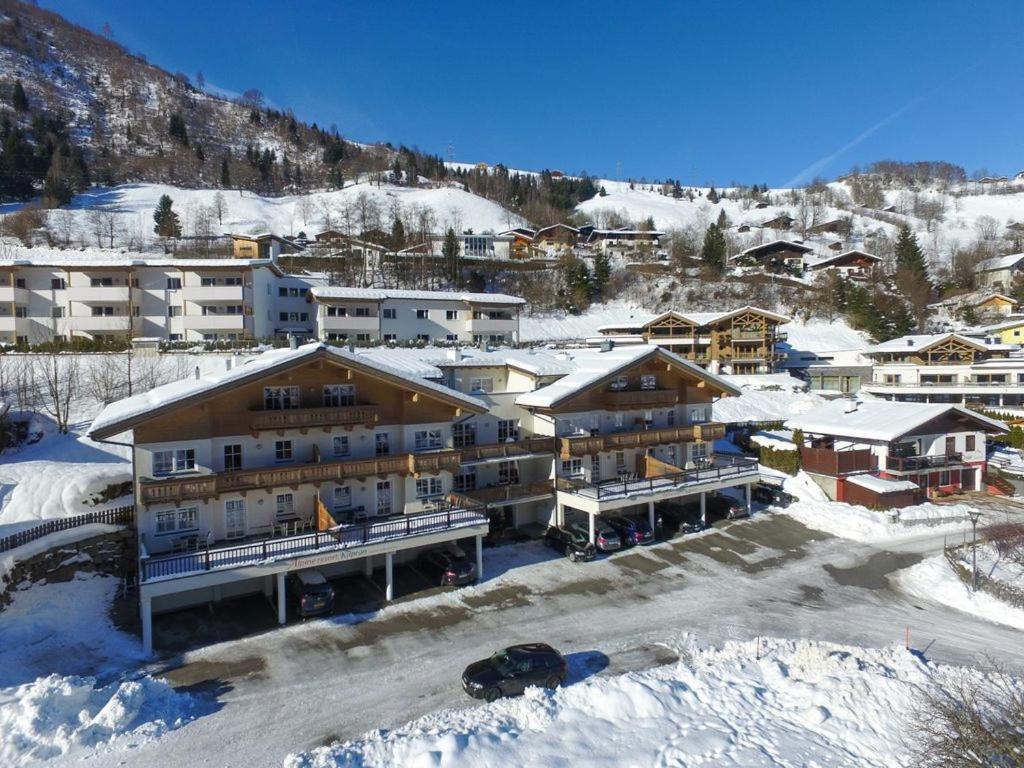 AlpinResort Kaprun 5 Exteriör bild